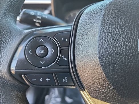 Used 2023 Toyota Corolla LE image 14