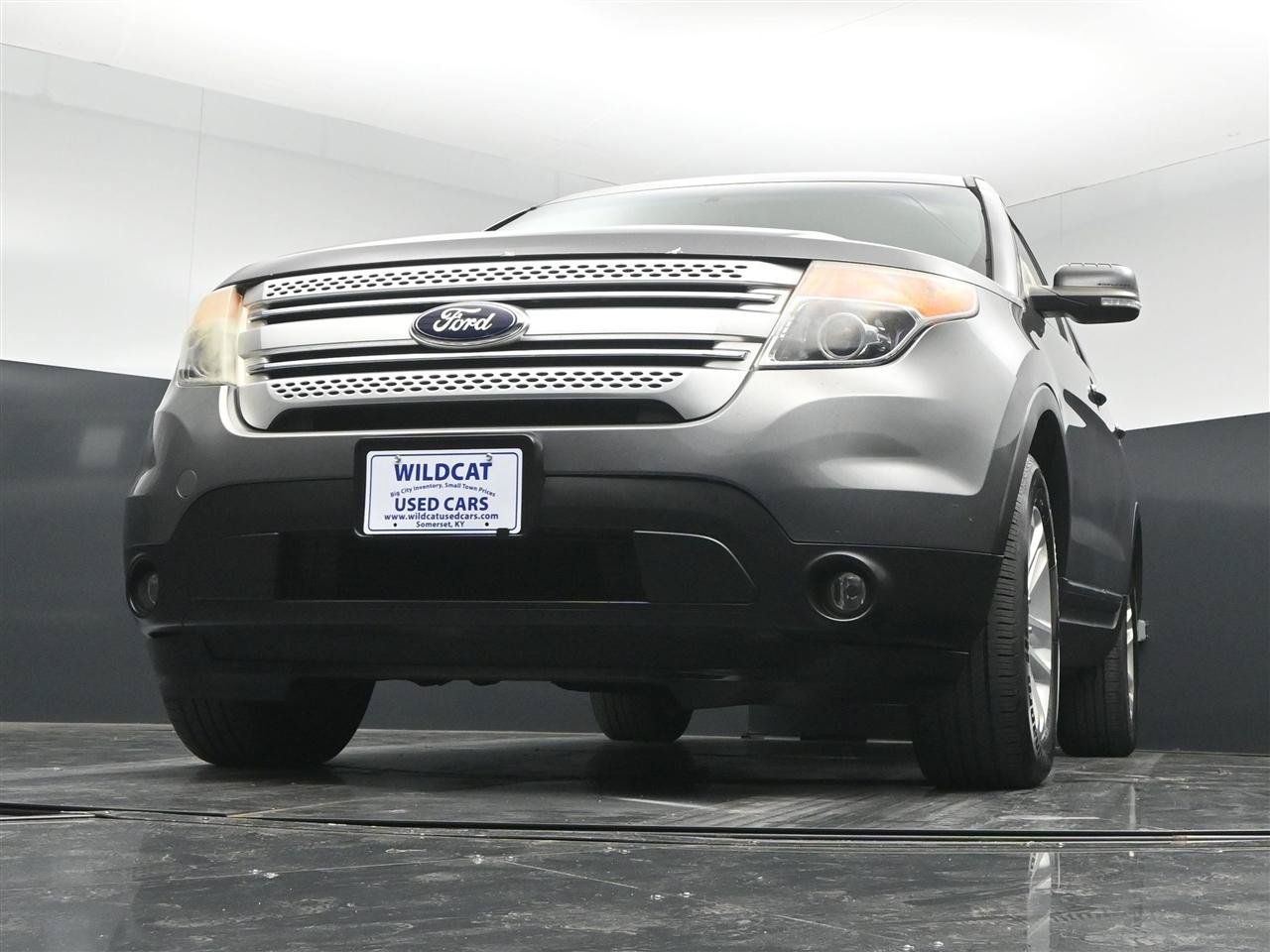 Used 2014 Ford Explorer XLT AWD/4WD image 27