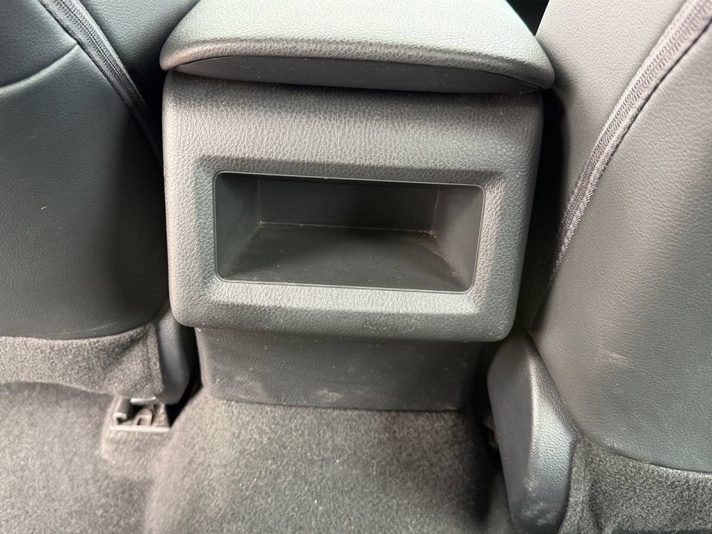 Used 2024 Toyota Camry SE FWD image 38