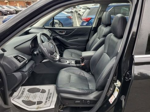 Used 2019 Subaru Forester Touring image 14