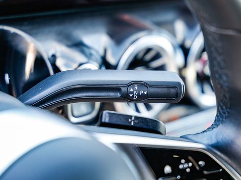 Certified 2025 Mercedes-Benz GLA 250 4MATIC image 16