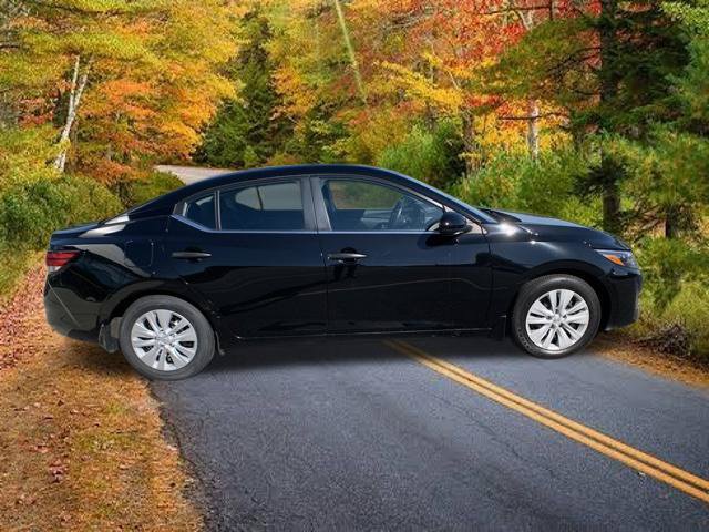 Certified 2025 Nissan Sentra S FWD image 8