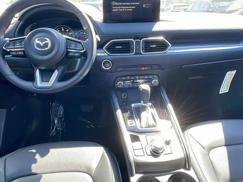 New 2025 MAZDA CX-5 AWD 2.5 S w/ Premium Plus Pkg image 17