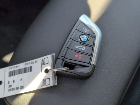 New 2026 BMW i4 eDrive40 w/ M Sport Package RWD image 36