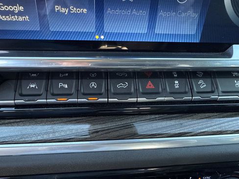 Used 2025 Chevrolet Silverado 1500 LT Trail Boss w/ LT Trail Boss Premium Package image 27