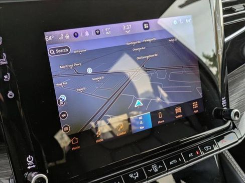 Used 2022 Jeep Wagoneer Series III w/ Flexible Seating Group image 13