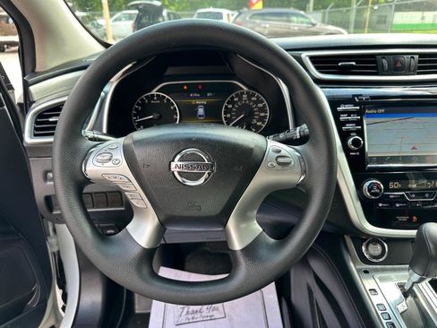 Used 2018 Nissan Murano S FWD image 20