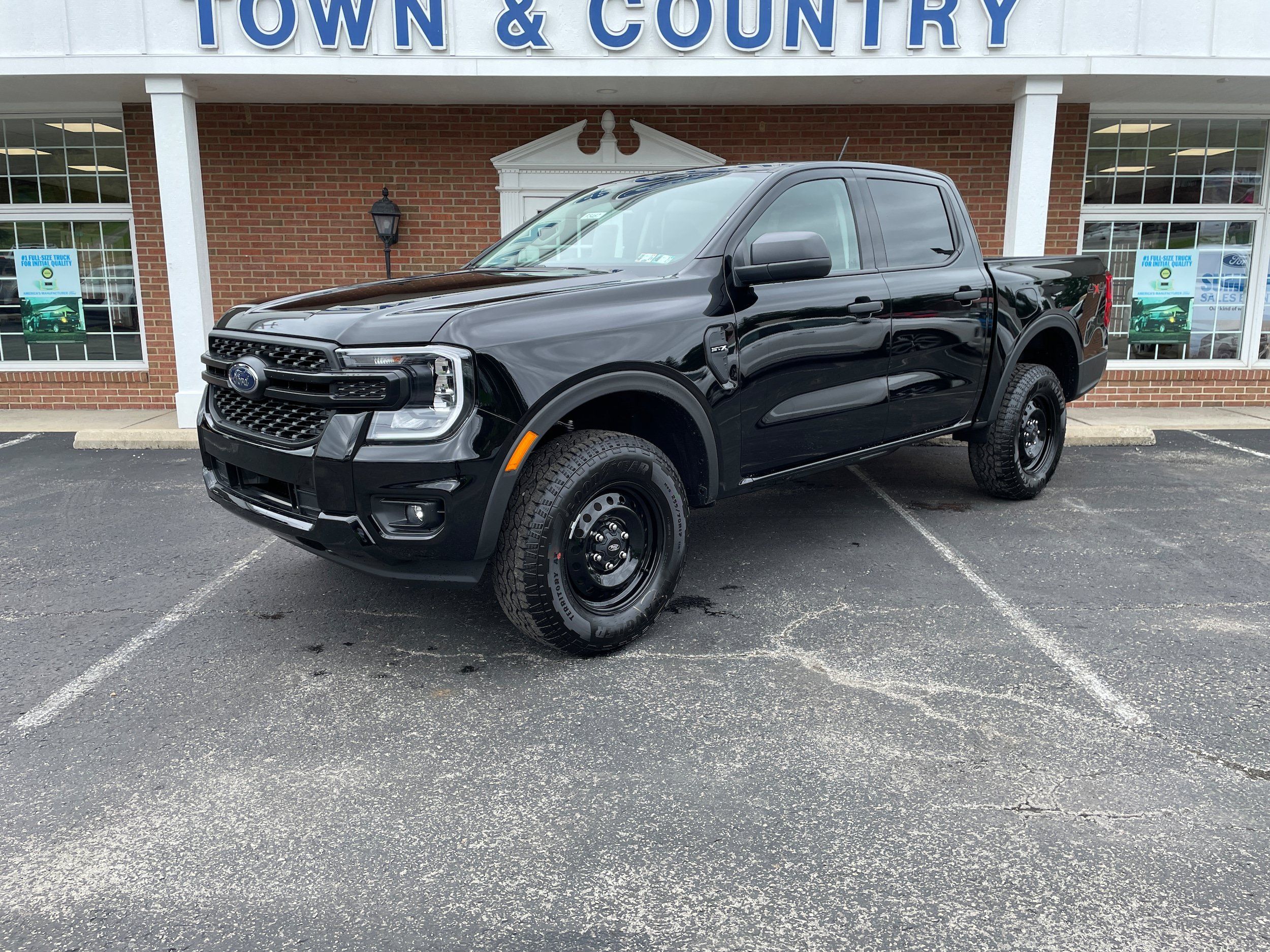 New 2026 Ford Ranger XL w/ Trailer Tow Package AWD/4WD image 2