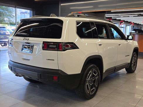 New 2026 Jeep Cherokee Laredo AWD/4WD image 10