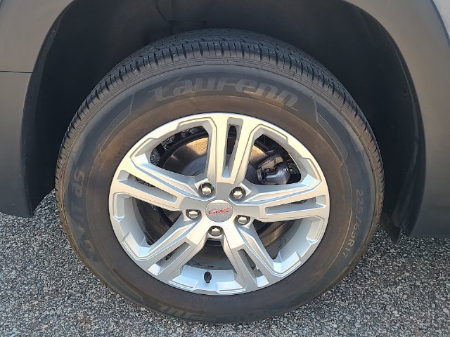 Used 2024 GMC Terrain SLE AWD/4WD image 30