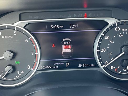 Used 2025 Nissan Rogue SV FWD image 42