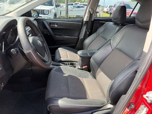 Used 2015 Toyota Corolla S FWD image 7