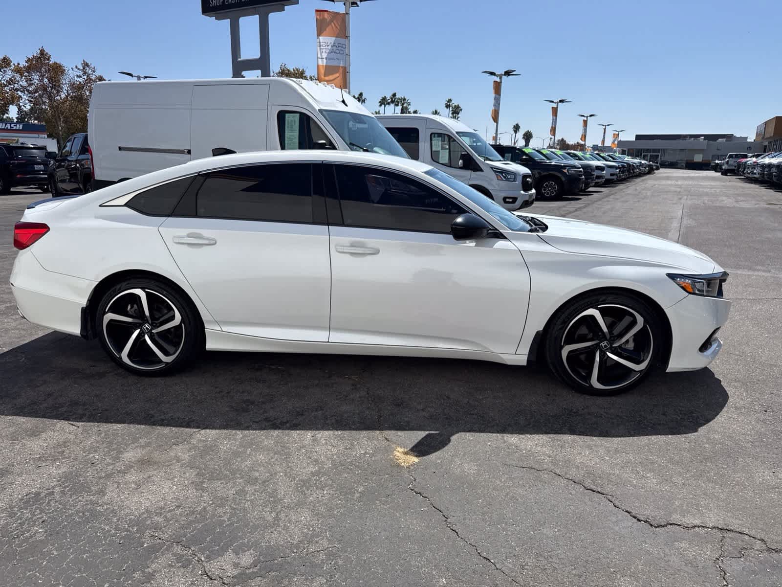 Used 2022 Honda Accord Sport image 13