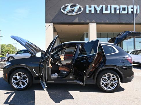 Used 2023 BMW X3 xDrive30i w/ Premium Package image 19