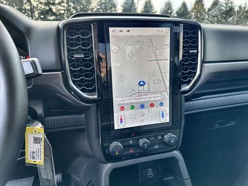 New 2025 Ford Ranger XLT w/ Black Appearance Package image 15