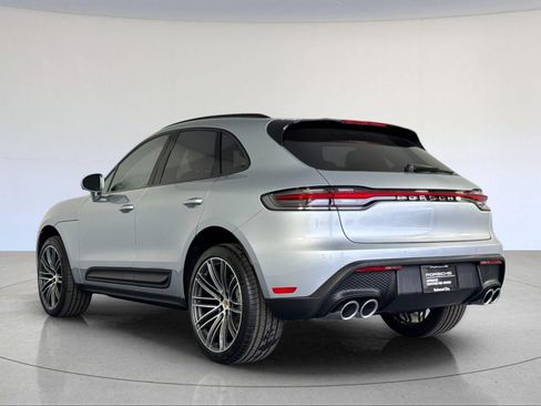 Used 2026 Porsche Macan AWD/4WD image 3