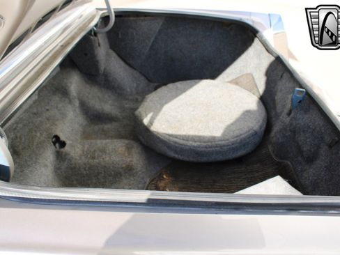 Used 1987 Cadillac Brougham image 18