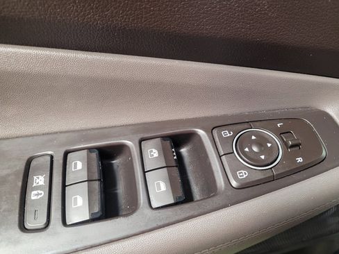 Used 2019 Hyundai Santa Fe SE image 27