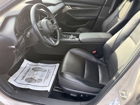 Used 2023 MAZDA MAZDA3 s image 13