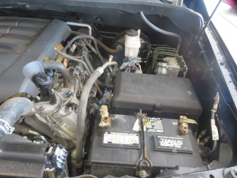 Used 2019 Toyota Sequoia SR5 image 55