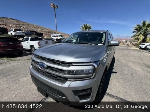 Used 2022 Ford Expedition Max XLT image 1
