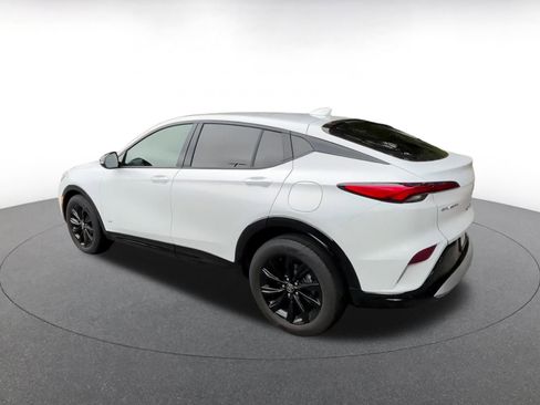 Used 2025 Buick Envista Sport Touring image 10