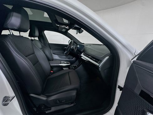 Used 2025 BMW X2 xDrive28i image 29