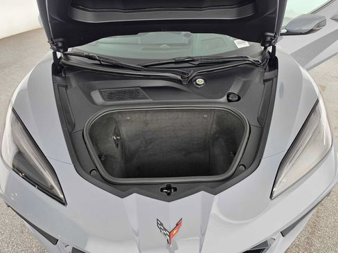 Used 2024 Chevrolet Corvette Stingray Coupe w/ 1LT RWD image 18