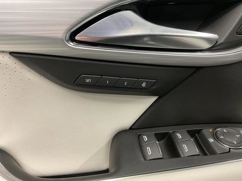 New 2026 Buick Envision Avenir AWD/4WD image 17