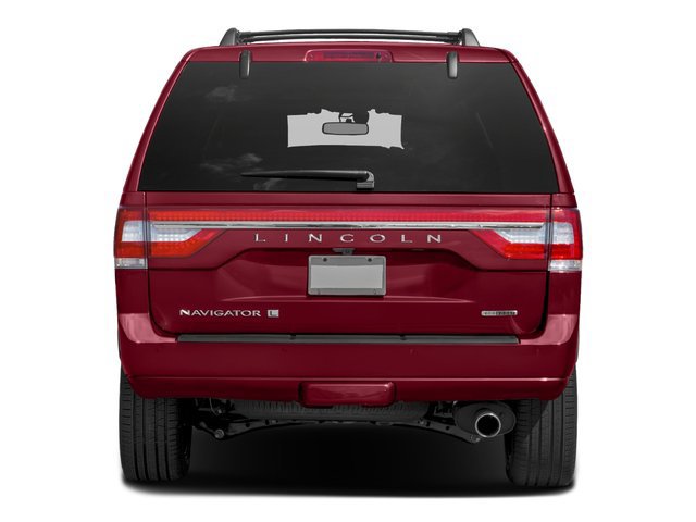 Used 2016 Lincoln Navigator L Select RWD image 5