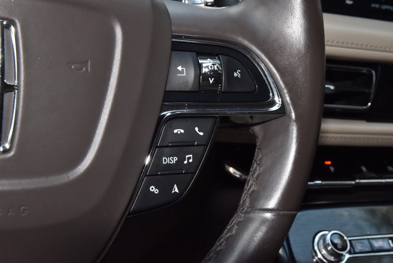 Used 2023 Lincoln Nautilus Reserve w/ Equipment Group 201A FWD image 24
