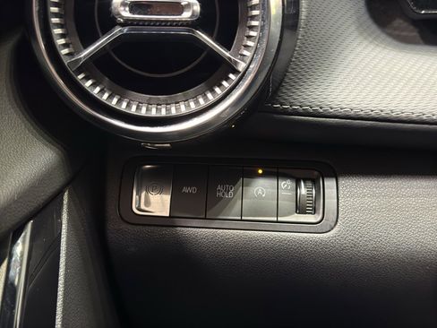 Used 2025 Chevrolet Equinox LT w/ Convenience Package II image 34