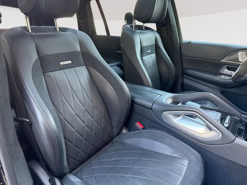 Used 2021 Mercedes-Benz GLS 63 AMG 4MATIC w/ Acoustic Comfort Package image 28