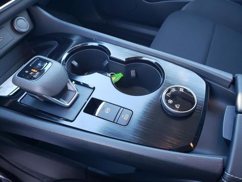 Used 2026 Nissan Rogue S image 38