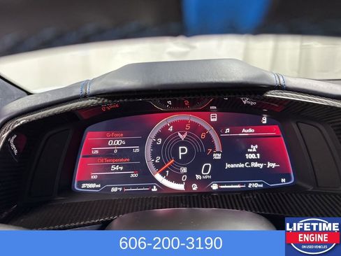 Used 2021 Chevrolet Corvette Stingray Premium Conv w/ Z51 Performance Package image 25