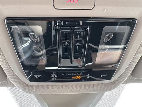 New 2026 Volkswagen Atlas SE FWD image 27