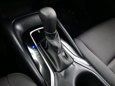 Used 2023 Toyota Corolla LE image 20