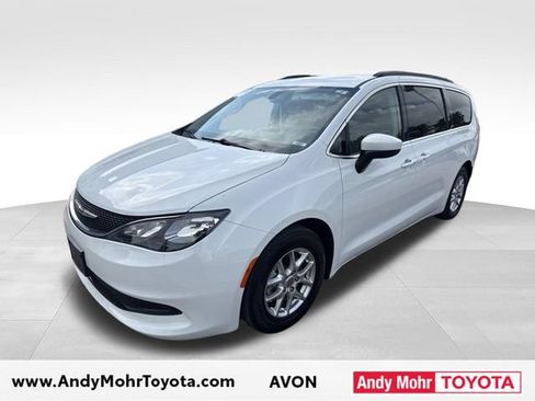 Used 2021 Chrysler Voyager Lxi FWD image 1