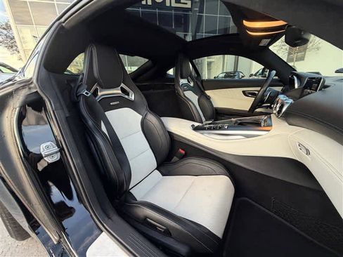Used 2020 Mercedes-Benz AMG GT C image 9