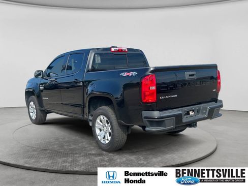 Used 2022 Chevrolet Colorado LT w/ LT Convenience Package AWD/4WD image 7
