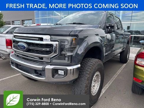 Used 2021 Ford F250 Lariat w/ Lariat Ultimate Package AWD/4WD image 3