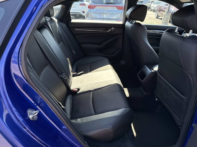 Used 2019 Honda Accord Sport image 11