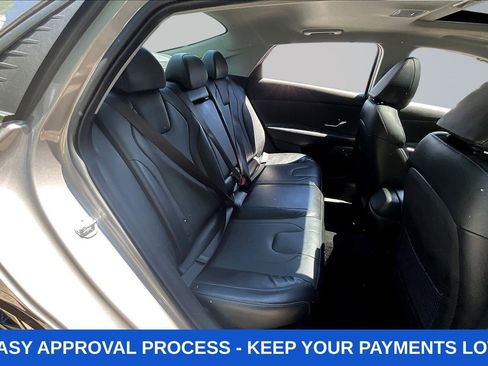 Used 2023 Hyundai Elantra Limited w/ Preferred Accessory Package FWD image 27