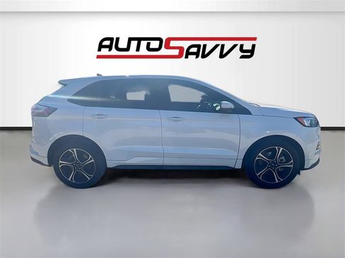 Used 2023 Ford Edge ST image 8