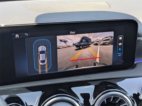 Used 2025 Mercedes-Benz CLA 250 image 23