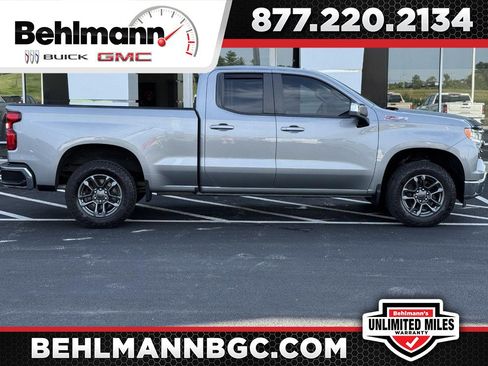 Used 2024 Chevrolet Silverado 1500 LT w/ Z71 Off-Road Package AWD/4WD image 1