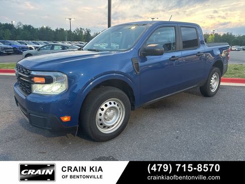 Used 2024 Ford Maverick XL FWD image 2