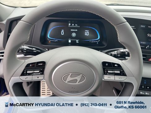 Certified 2025 Hyundai Elantra Sport FWD image 6