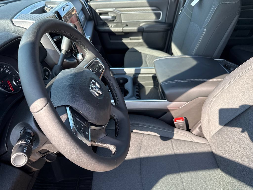 New 2026 RAM 2500 Lone Star AWD/4WD image 18