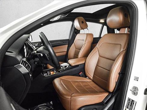 Certified 2018 Mercedes-Benz GLE 43 AMG AMG GLE 43 image 18